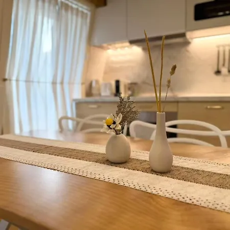 Architect Renovated Family Duplex 4 Bedrooms Opéra Lafayette 9p Cctv In Common Areas